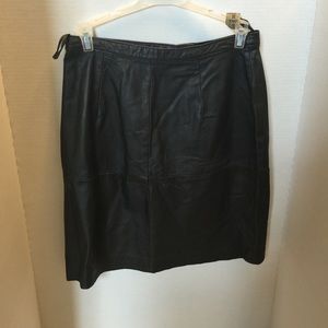 Leather skirt