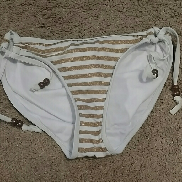 Bathing suit