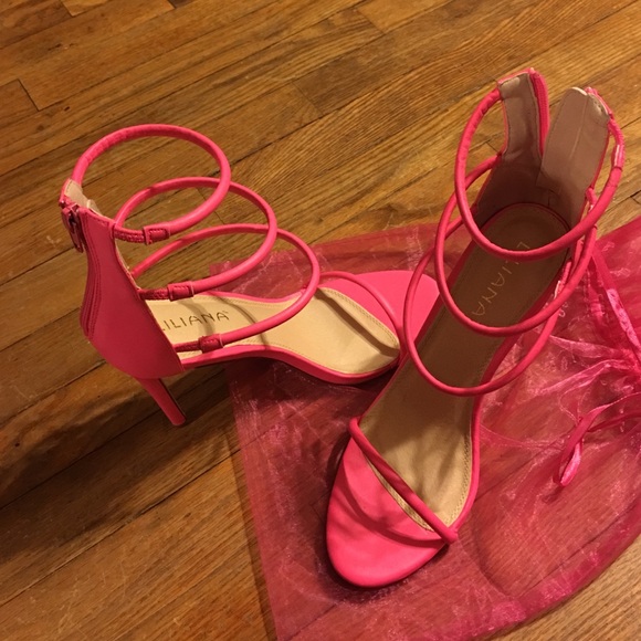Pink Strappy Heels *Worn Once* 🌺 - Picture 4 of 4