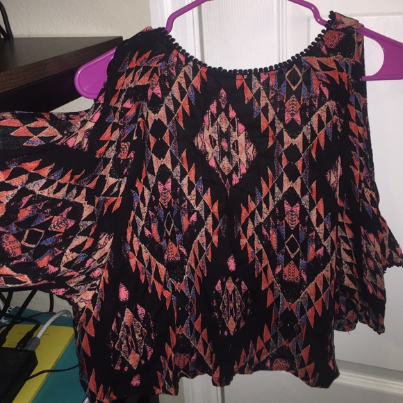 Detailed crop top