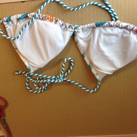 Bikini top - Picture 3 of 4