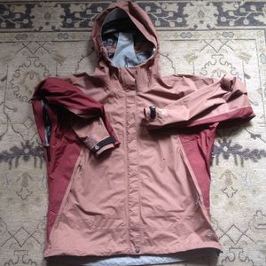 Mountain Hard Wear Gore-Tex Paclite Shell!