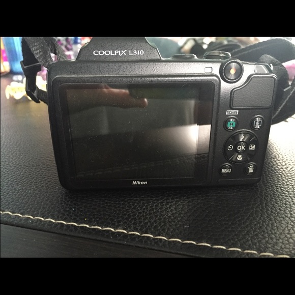 Nikon Coolpix L310