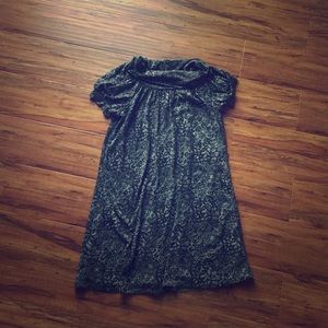 Short sleeve dress