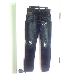 AEO Hi Rise Destroyed Skinny Jegging