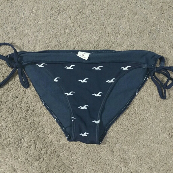 Bikini set - Picture 3 of 3