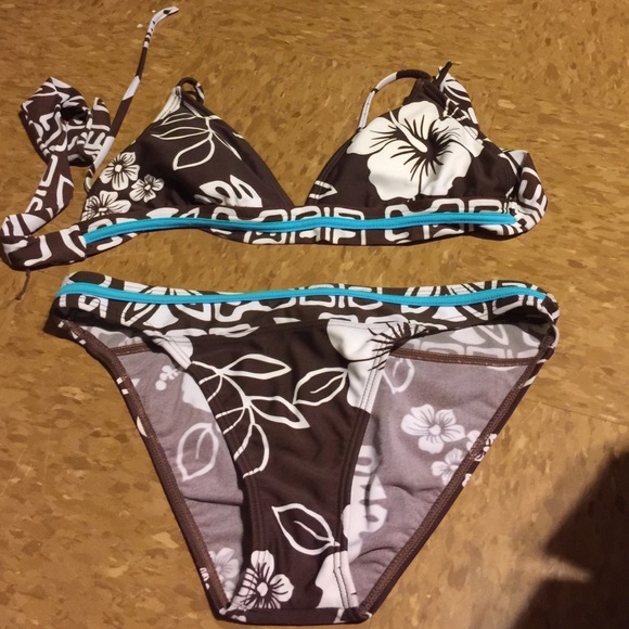 Swim suit