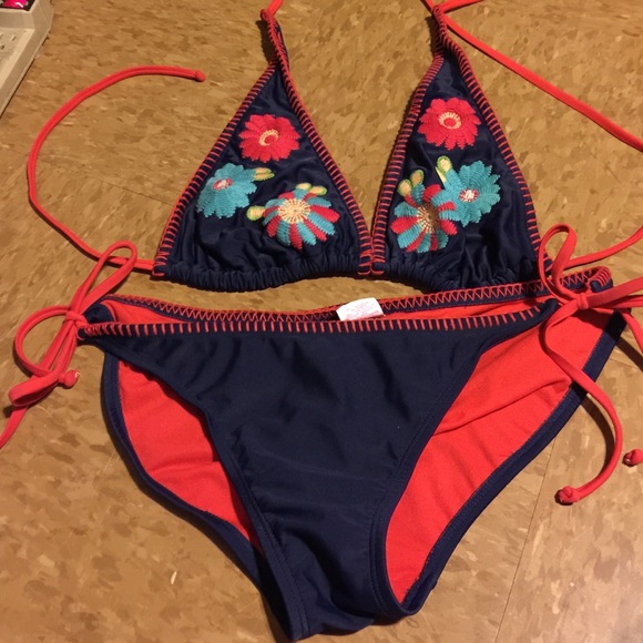 Swim suit