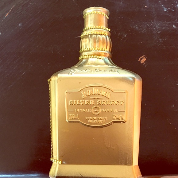 Gold accent piece !!