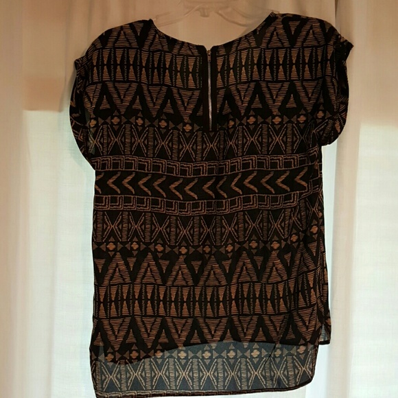 Aztec patterned top. WORN ONCE. - Picture 2 of 2