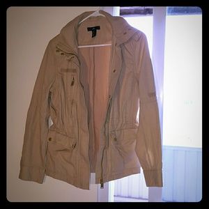 H&M tan cargo jacket!