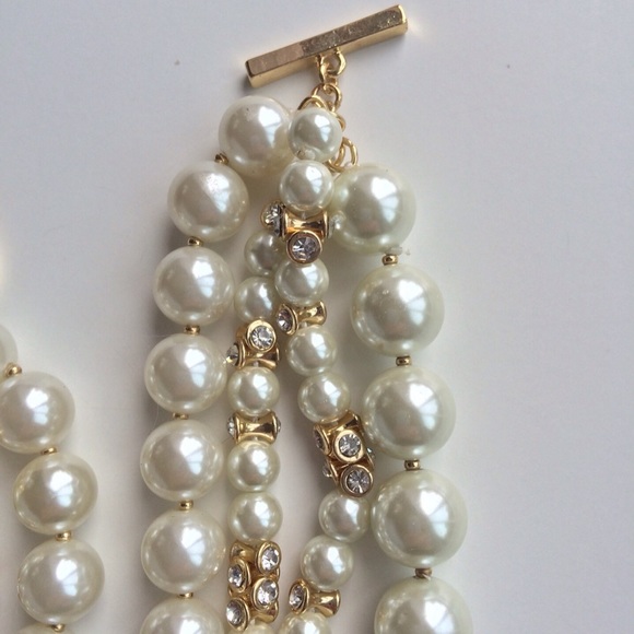 NWT Anne Klein Pearl Necklace - Picture 2 of 4