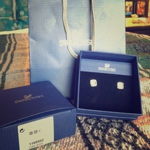 Swarovski crystal square studs