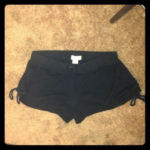 Gently worn super short cinch sides cotton shirts