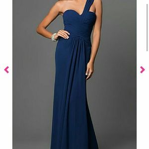 Navy Blue Prom Dress ?