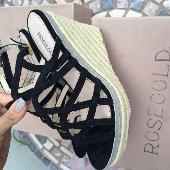 ROSEGOLD ESPADRILLE WEDGES SZ 8 new - Picture 3 of 4