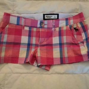 Abercrombie kids pink plaid shorts size 14