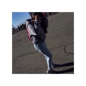 Meet your Posher, Lesly