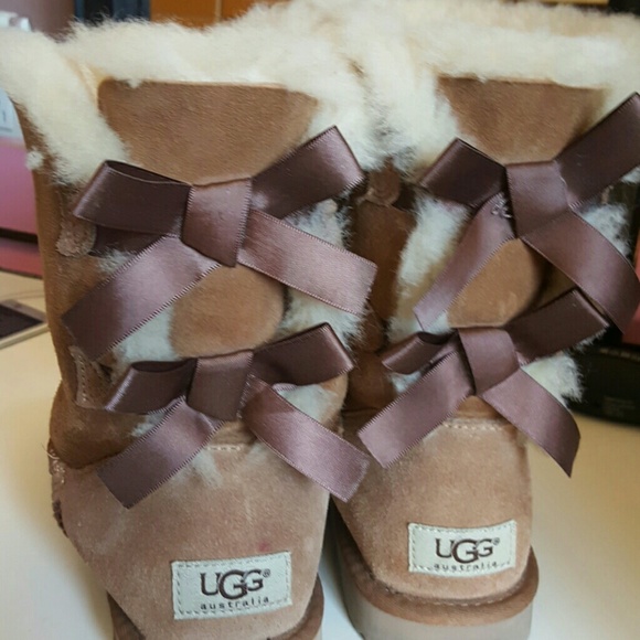 Bailey bow  UGG boots