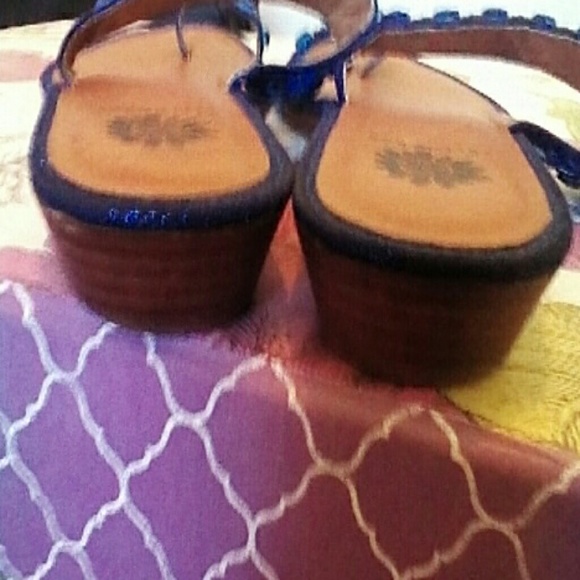 YELLOW BOX SANDALS BLUE SQUARE STONES 8.5 - Picture 4 of 4