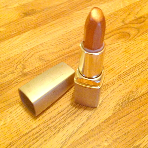 Milani Bronze Leaf Lipstick