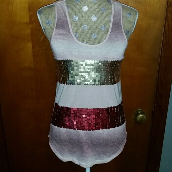 Sequin tank