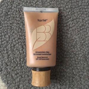 Tarte Amazonian clay BB tinted moisturizer Medium