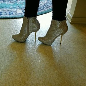 Heeled ankle booties. Prices can be negotiated