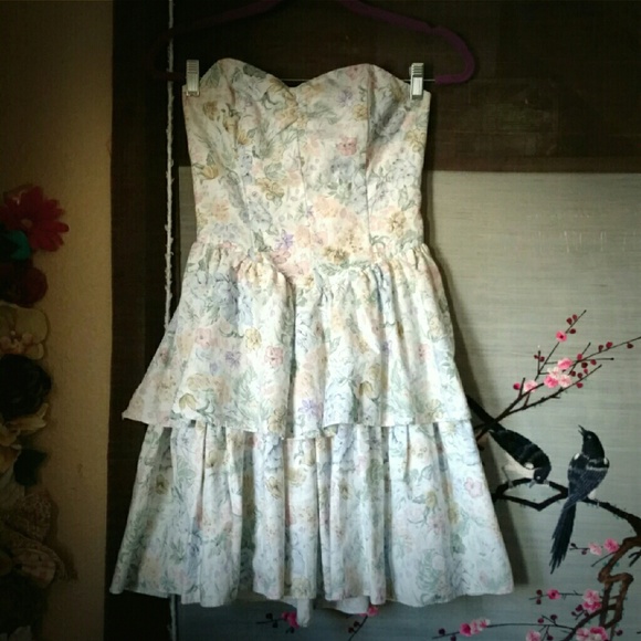 SOLD - Picture 2 of 4