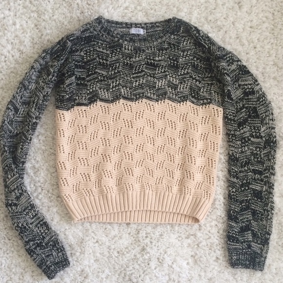 Tobi Sweaters - Tobi sweater size medium
