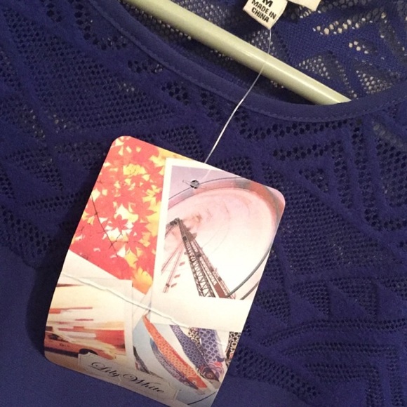 Flowy blouse - Picture 2 of 2