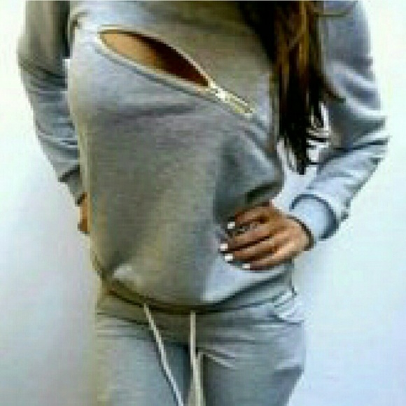 Fashionable Jogging Suit