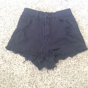 URBAN OUTFITTERS black high waisted shorts