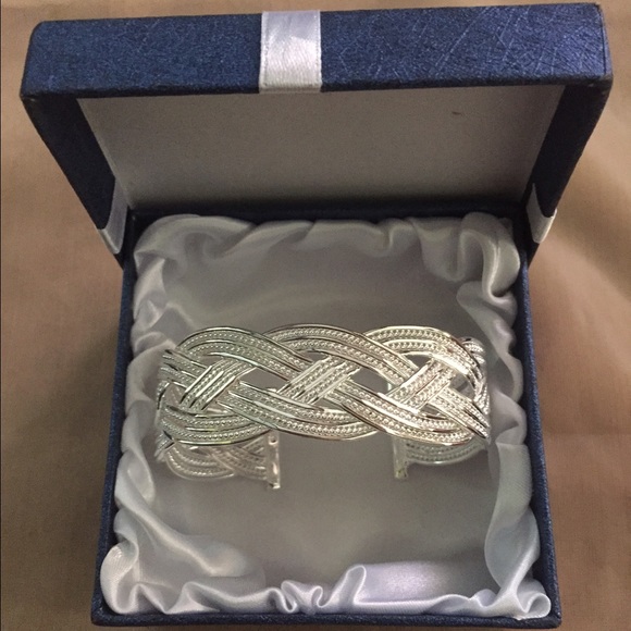 Open Cuff Bracelet - image 4