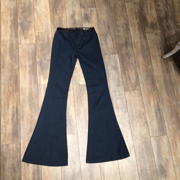 BlankNYC pull on bottom