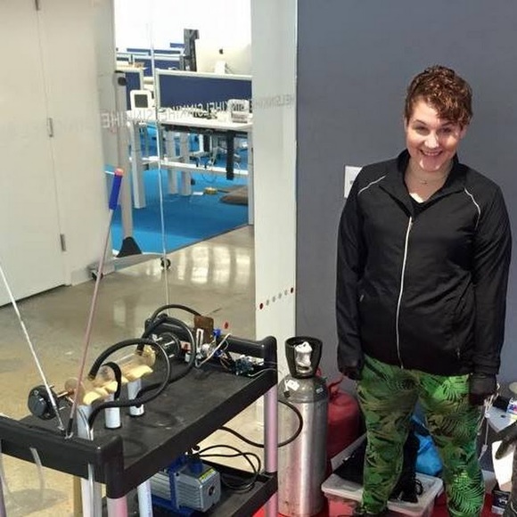 Meet your Posher, Jessica - Picture 1 of 1