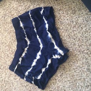 Forever 21 blue/white tye-die loose shorts