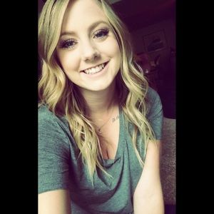 Meet your Posher, Bailey