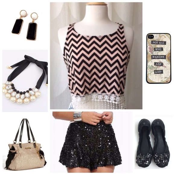 🆕 VANNA Crop Top - Picture 4 of 7