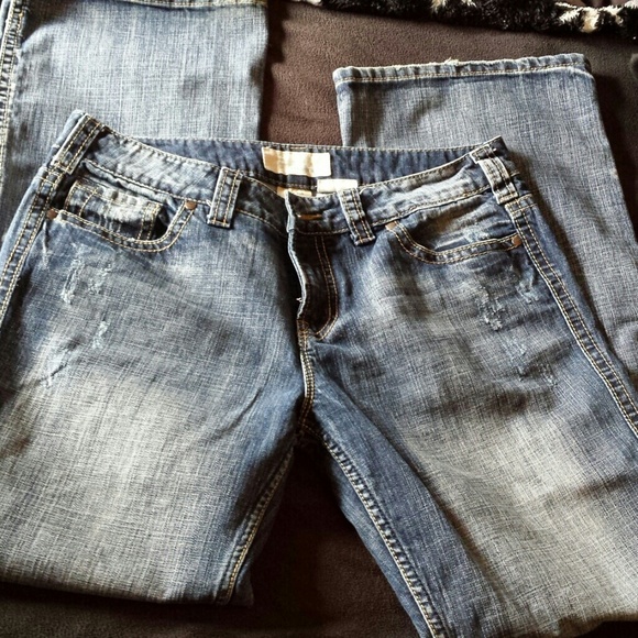 Maurices boot cut jeans 11/12 R