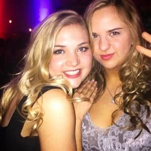 Meet your Posher, Caroline