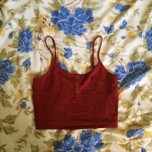 Henley crop top. 💘