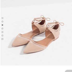 A beautiful flat. Never worn! With tags.