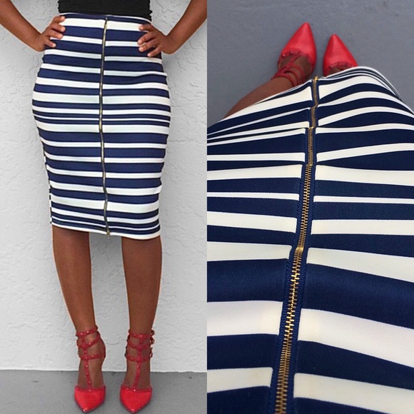 Dresses & Skirts - Skirt