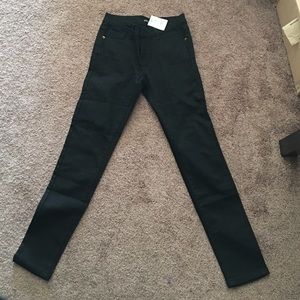 RESERVED! BNWT Brandy Melville jeans