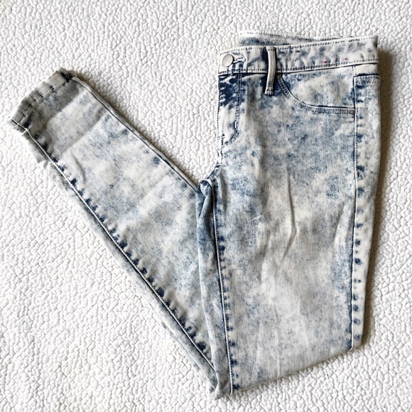 Acid washed jeggings