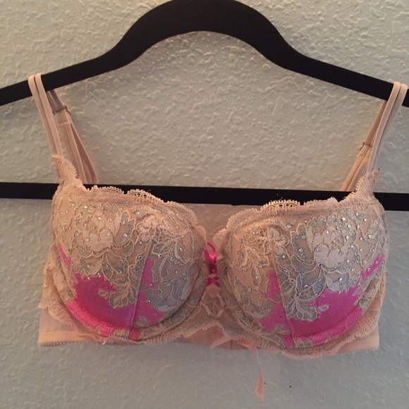 Victoria's Secret Pink Very Sexy Balconnet