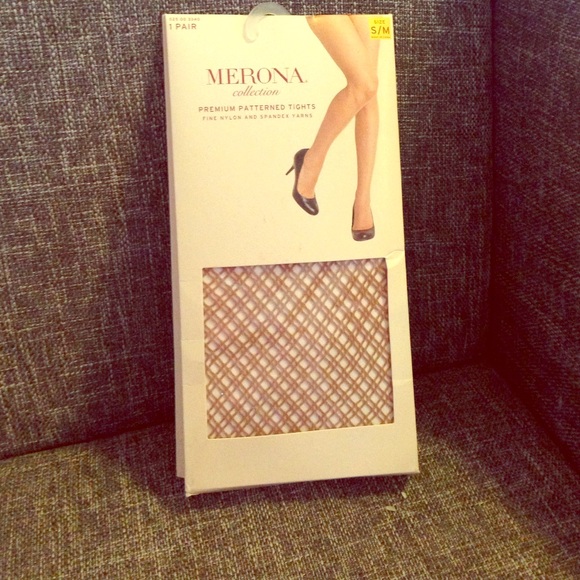 Nude fishnet tights