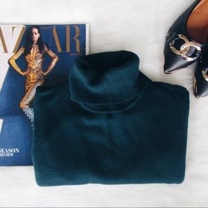 Forever 21 Green Turtleneck Sweater