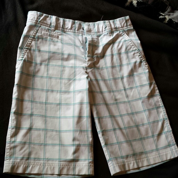 Nike dri-fit woman's golf shorts